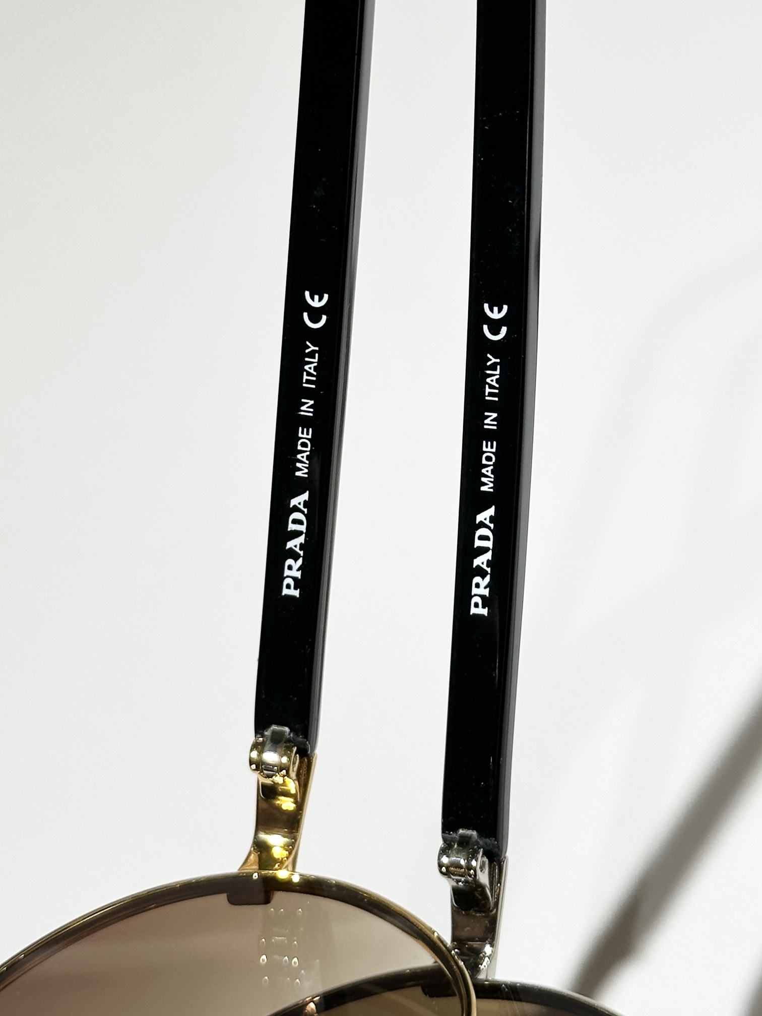  PRADA
MOD：SPR A72S
Size：54口21-140
