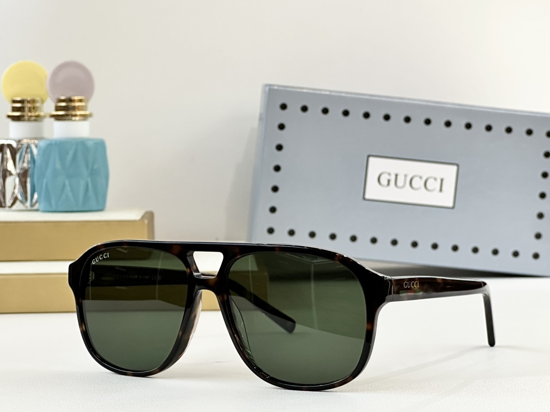  GUCC*
MODELGG1856S
SIZE57口15-145

