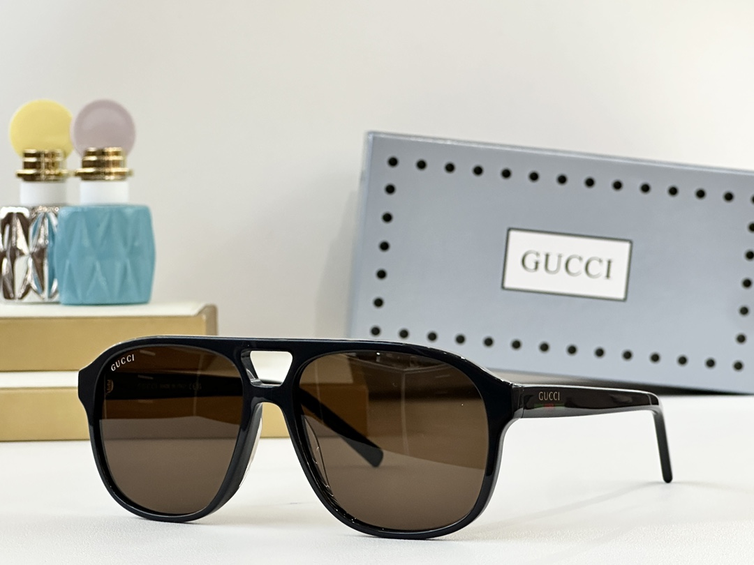  GUCC*
MODELGG1856S
SIZE57口15-145

