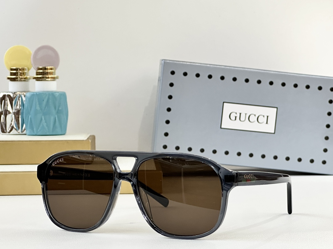  GUCC*
MODELGG1856S
SIZE57口15-145

