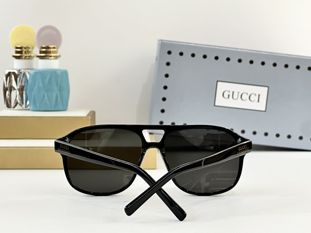  GUCC*
MODELGG1856S
SIZE57口15-145

