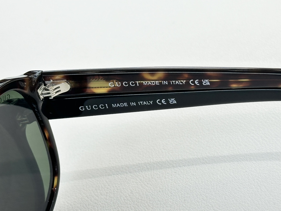  GUCC*
MODELGG1856S
SIZE57口15-145

