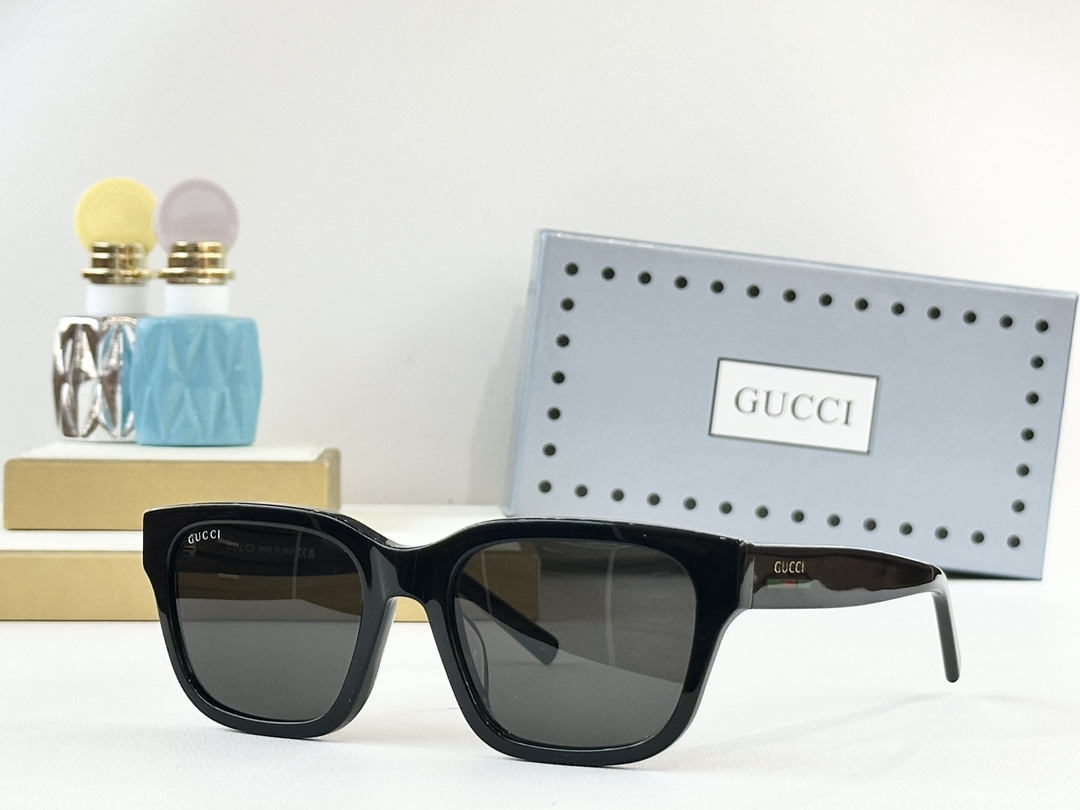  GUCC*
MODELGG1857S
SIZE52口21-145

