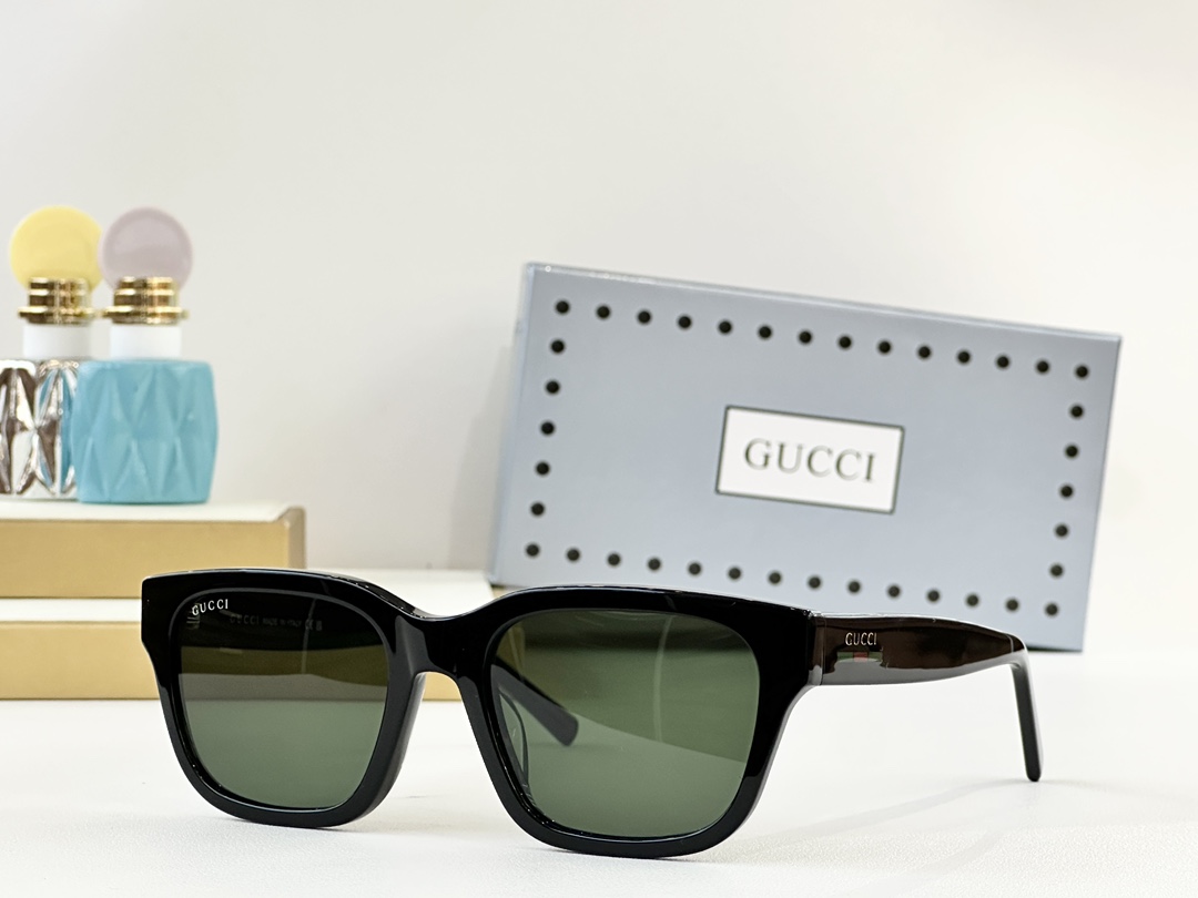  GUCC*
MODELGG1857S
SIZE52口21-145

