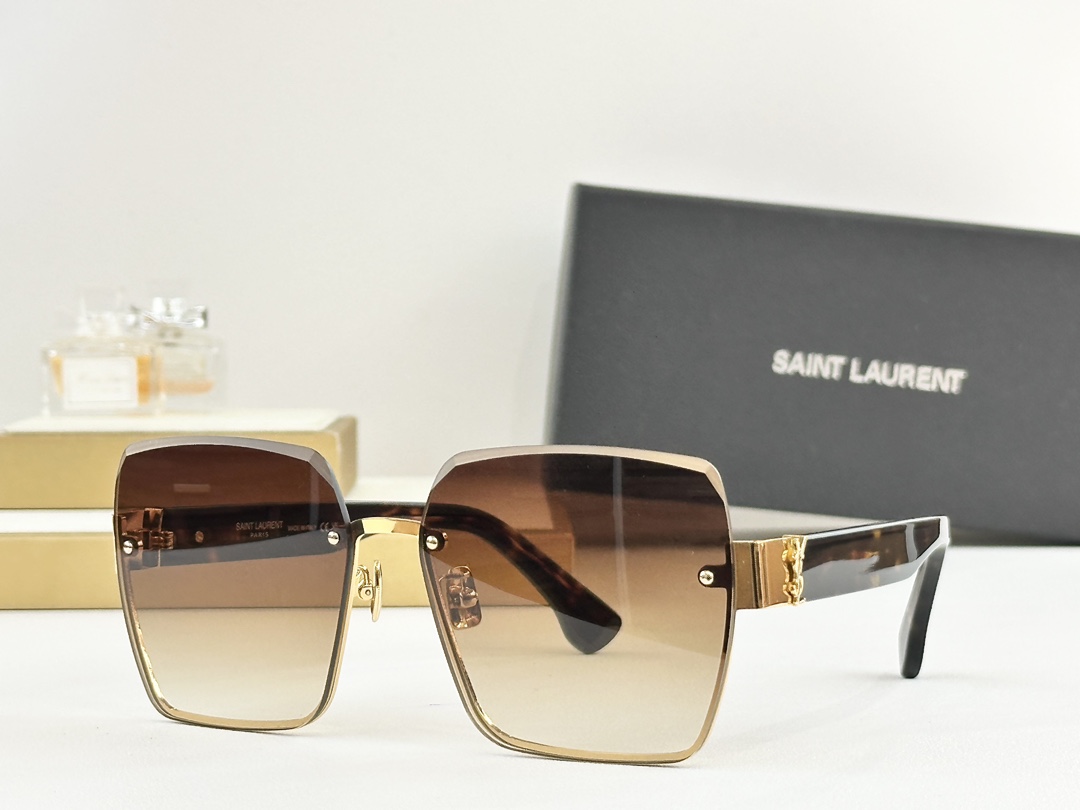 Saint LaurentMod：SL662FSize：62-16-140