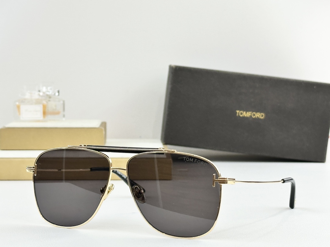 TOM FOR*MODEL：TF1017SIZE：60口12-145