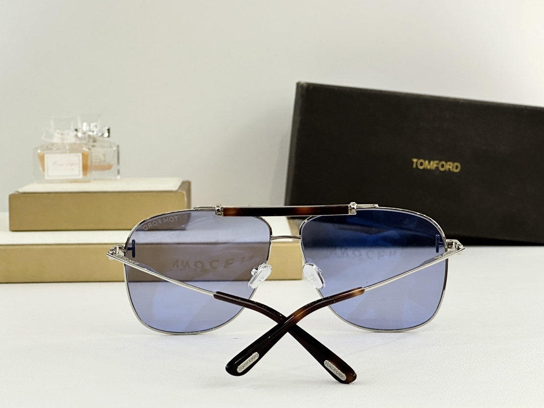 TOM FOR*MODEL：TF1017SIZE：60口12-145