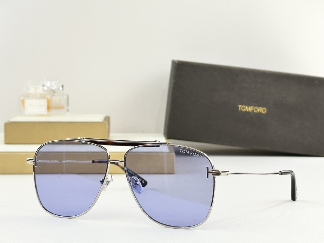 TOM FOR*MODEL：TF1017SIZE：60口12-145