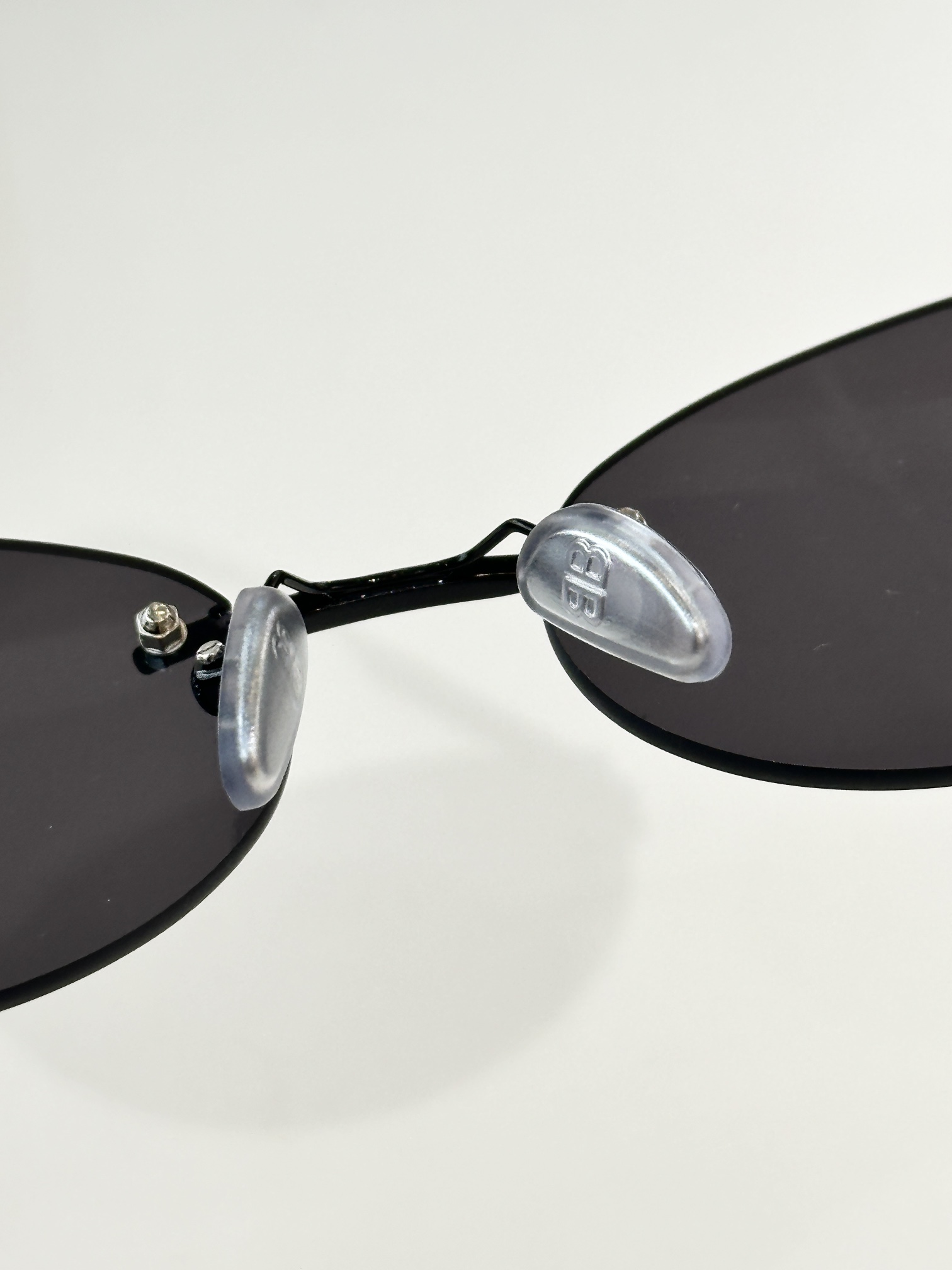 BALENCIAG*MOD：BB0179SSize：60口18-140