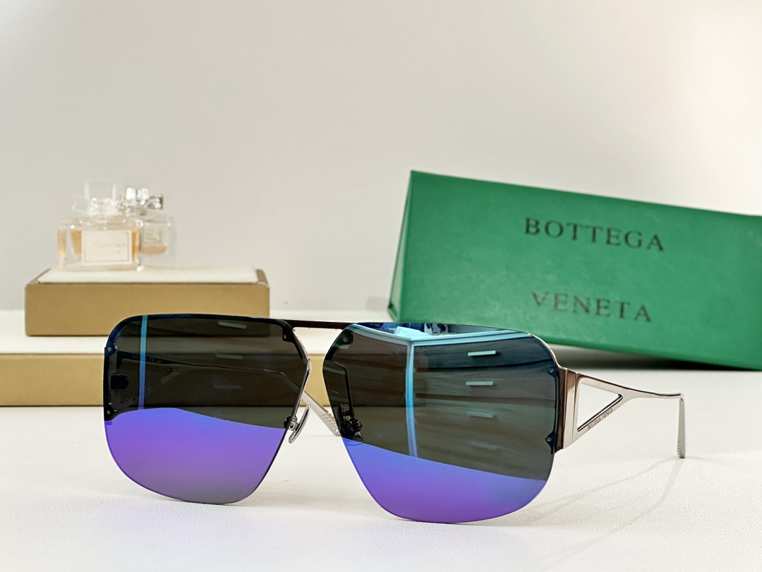 BOTTEGA VENET*MODEL：BV1065SSIZE：57口05-145
