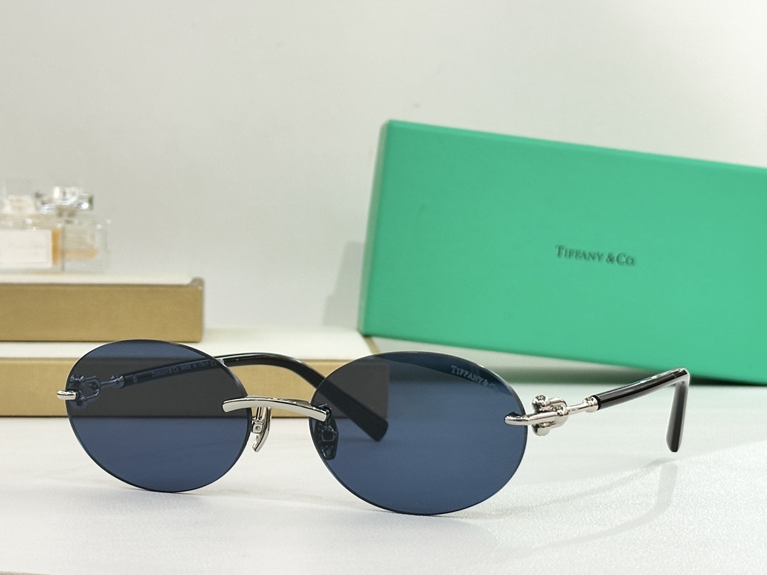 TIFFANY&Co.MODEL：TF3104D SIZE：58口18-140