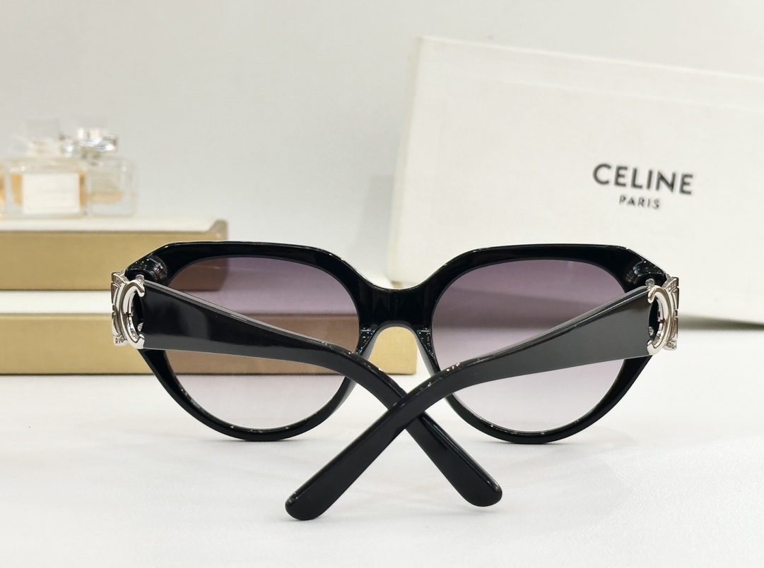 CELINEMOD：CL40523Size：53口19 140