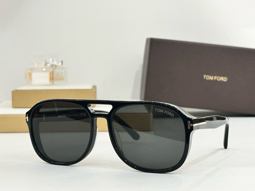 Tom FordMOD：TF1022Size：58口16-140