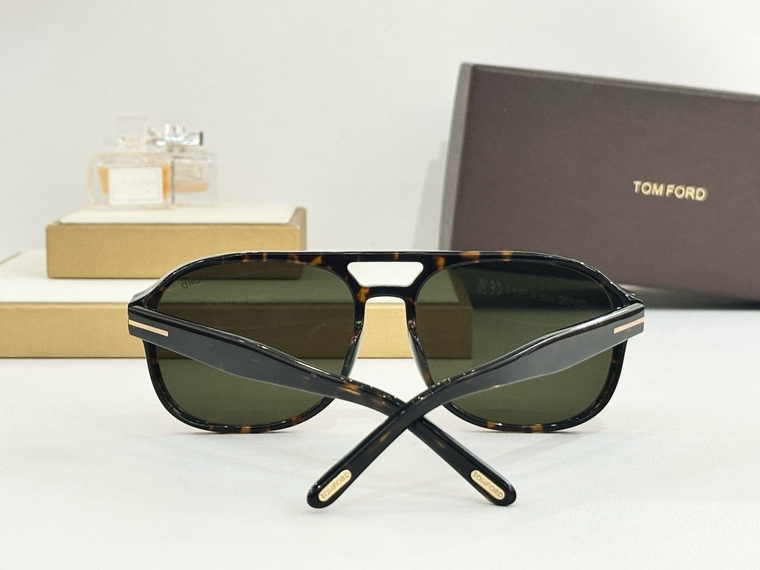 Tom FordMOD：TF1022Size：58口16-140