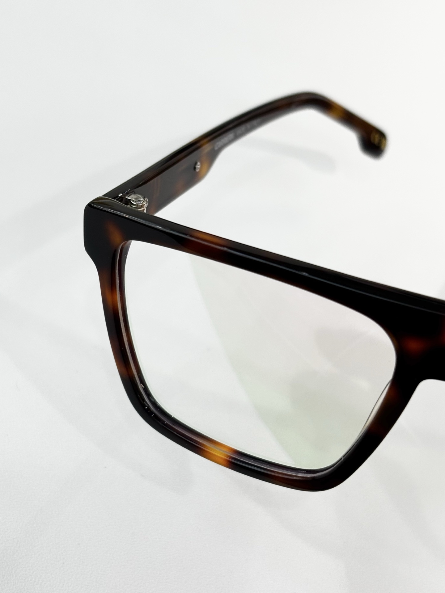 CARRER*MODEL：VICTORY KB7/16SIZE：56-16-145