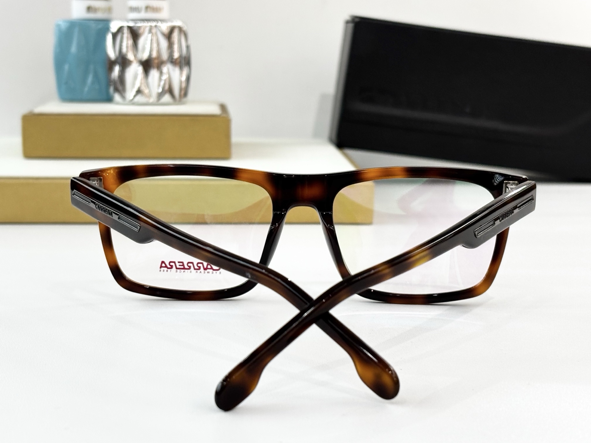 CARRER*MODEL：VICTORY C11SIZE：56-16-145