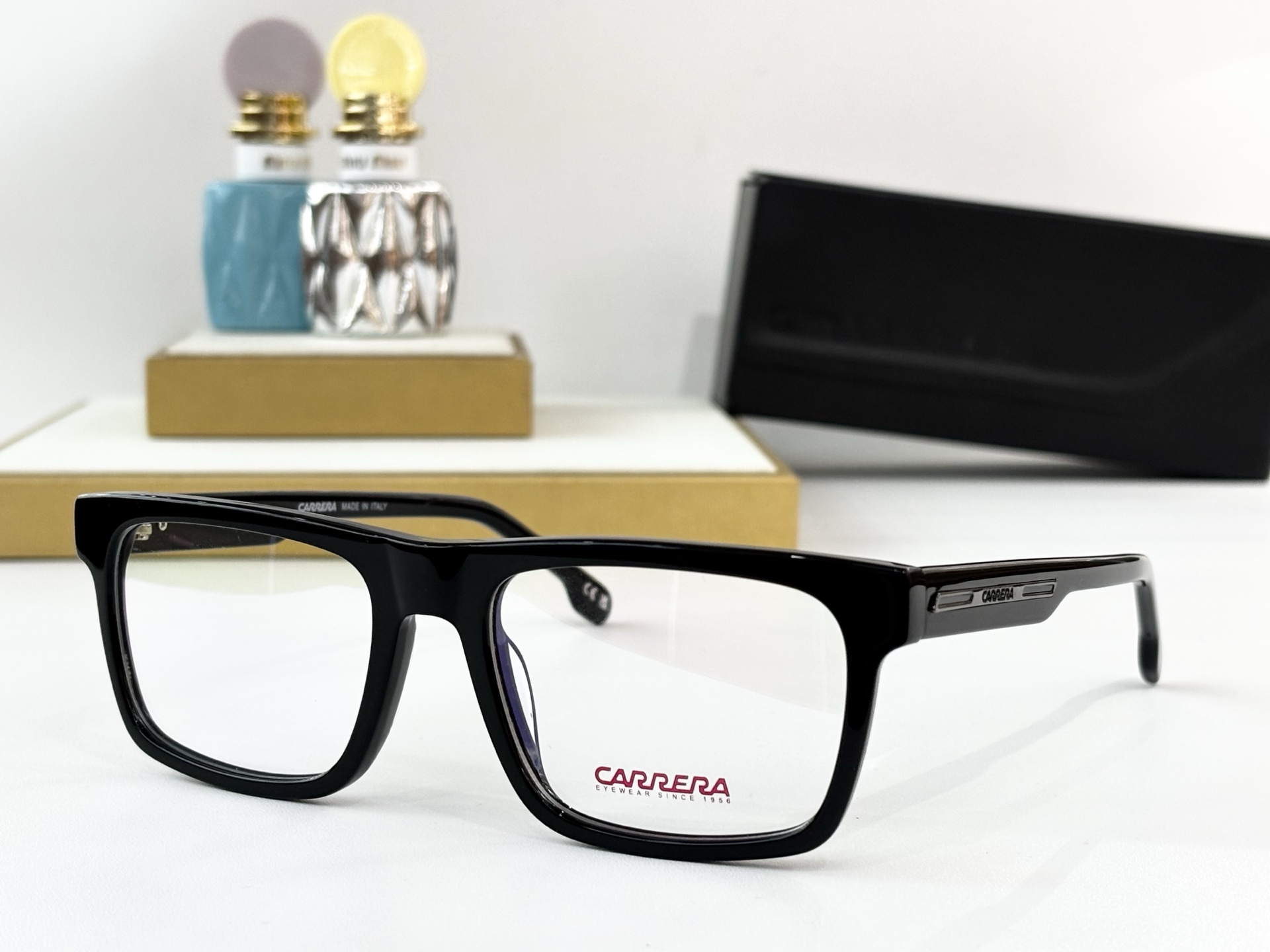 CARRER*MODEL：VICTORY C11SIZE：56-16-145