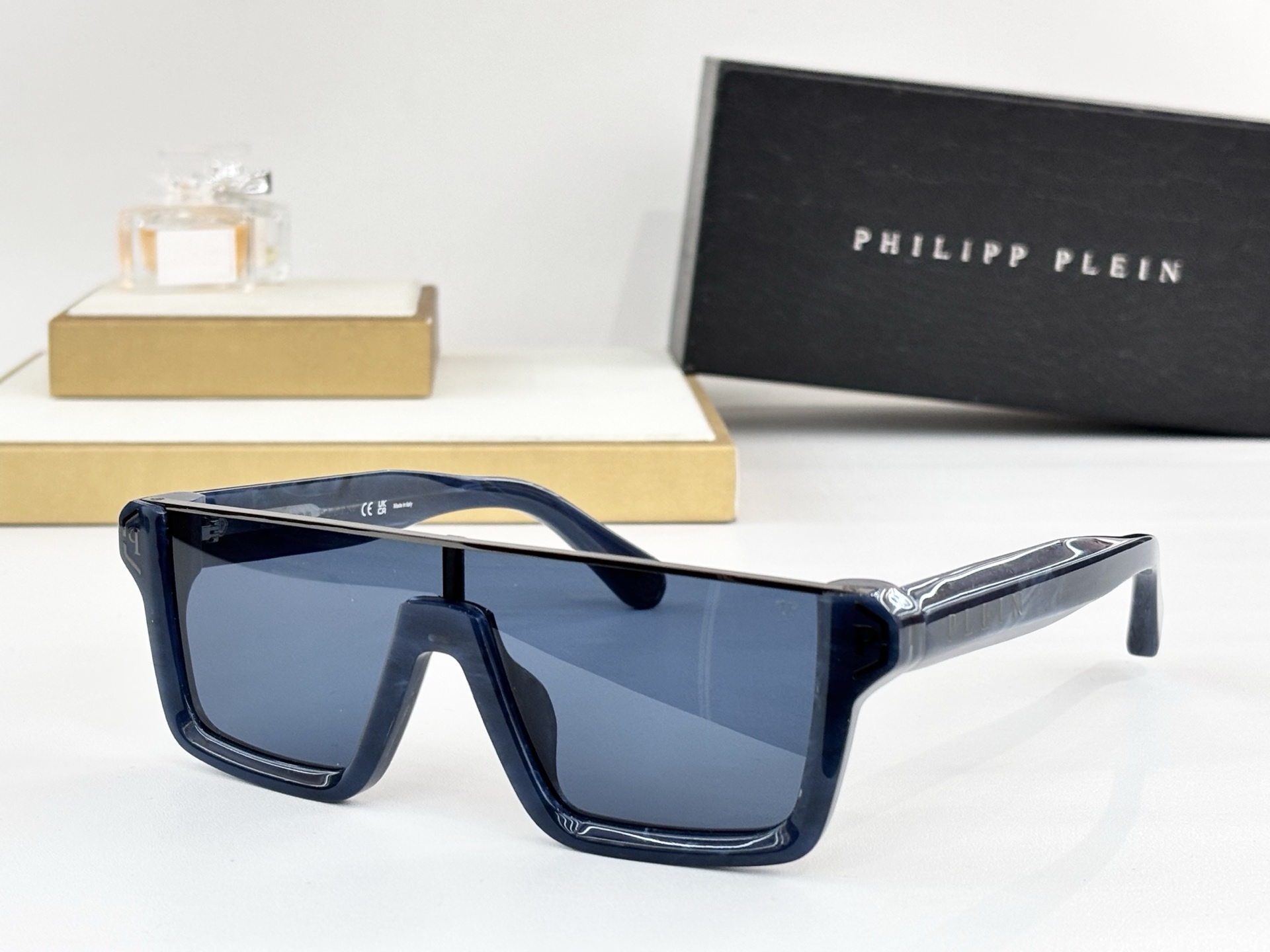 PHILIPP PLEIN MODEL:SPSIZE:53口18-145
