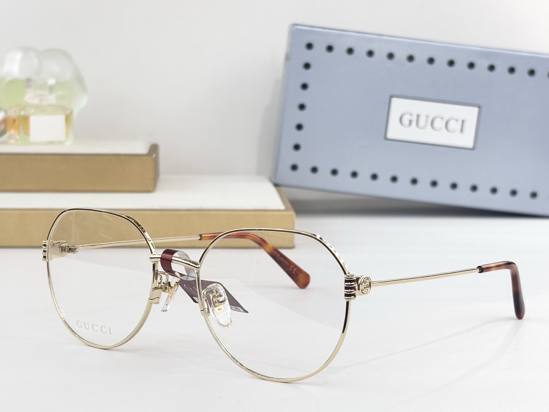 GUCC*MODEL：GG1675OKSIZE：55口19-140