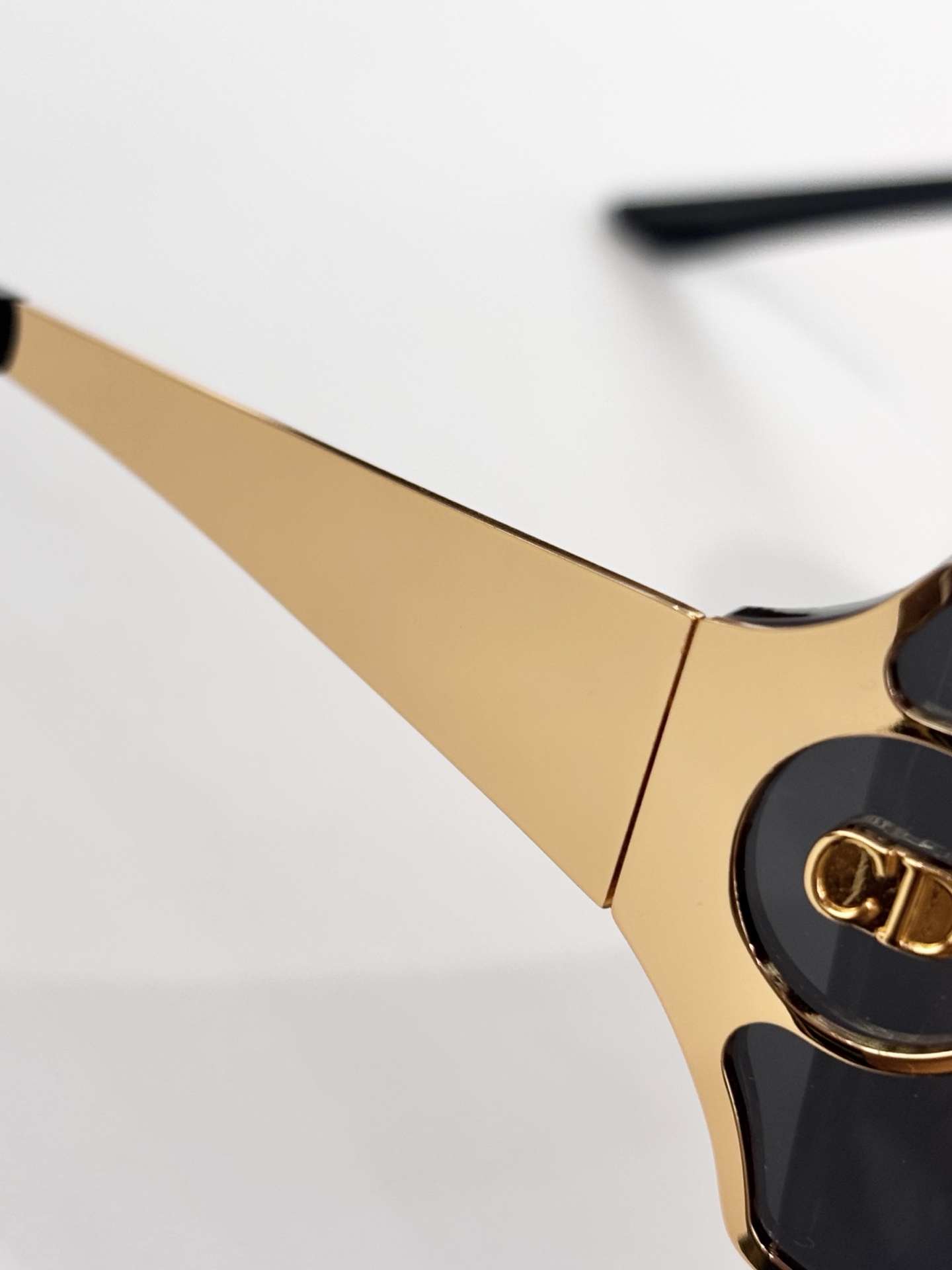 DIO*MOD:DIORGOSize:138口41 125