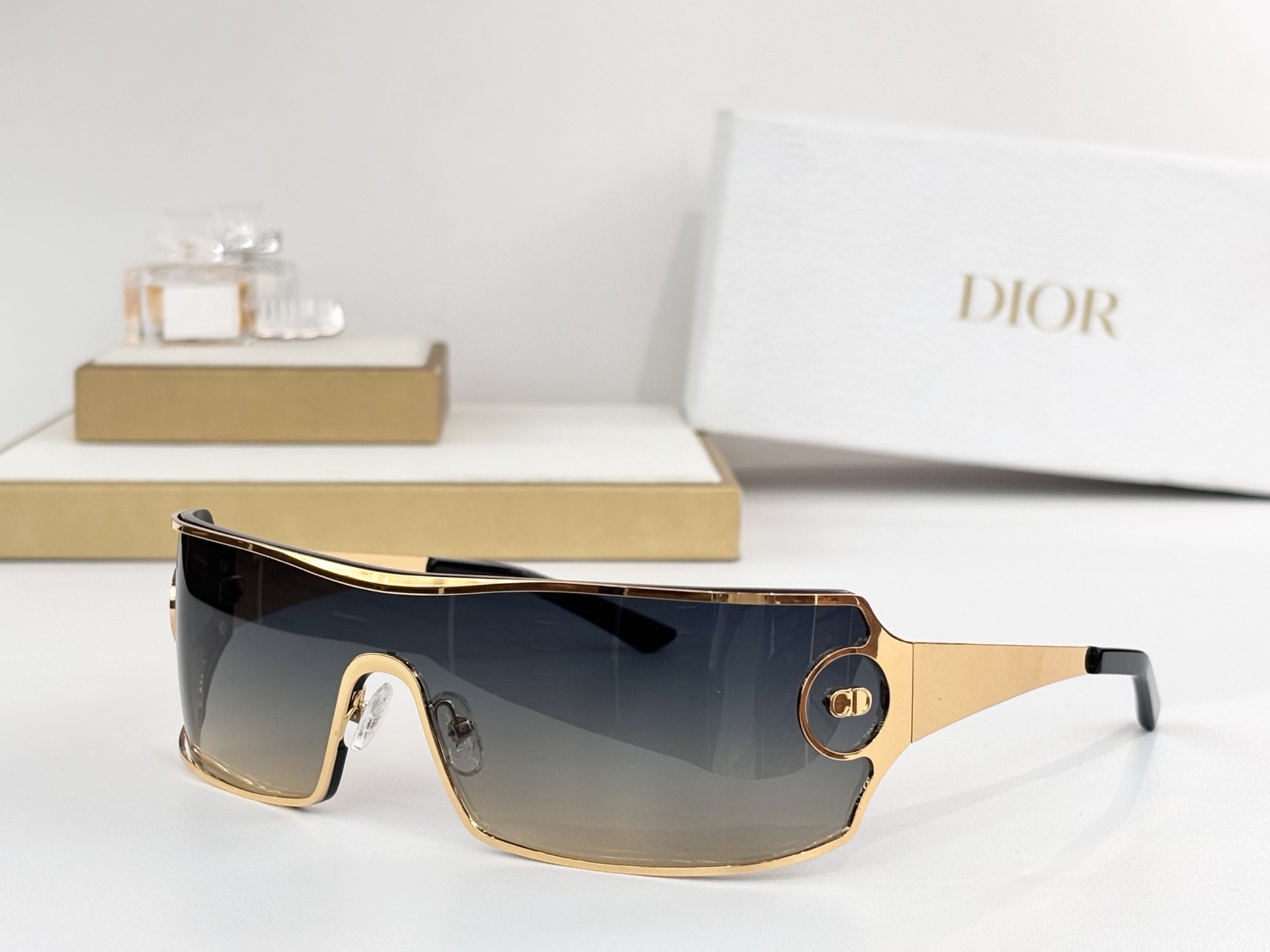 DIO*MOD:DIORGOSize:138口41 125