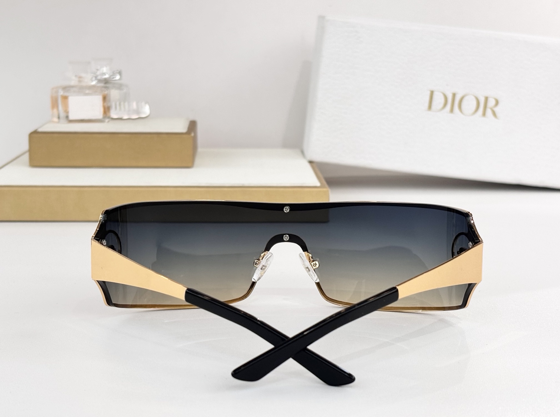 DIO*MOD:DIORGOSize:138口41 125