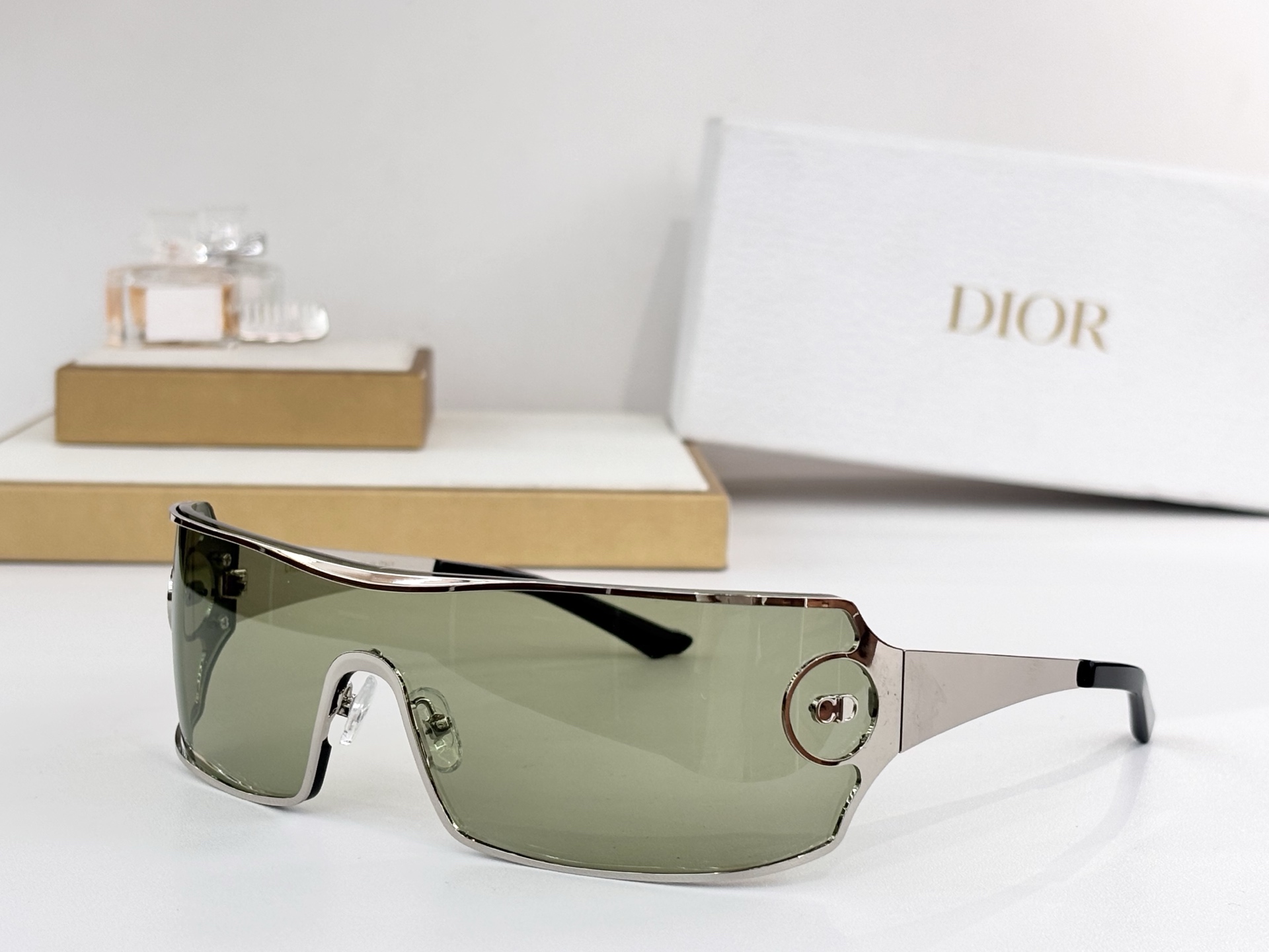 DIO*MOD:DIORGOSize:138口41 125