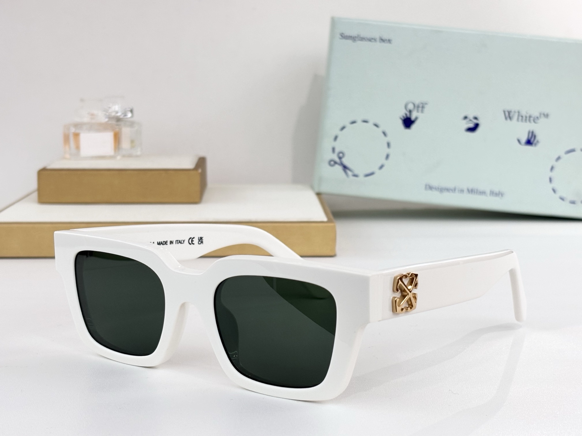 OFF WHITEMODEL:OERI126-MSIZE:50口22-145