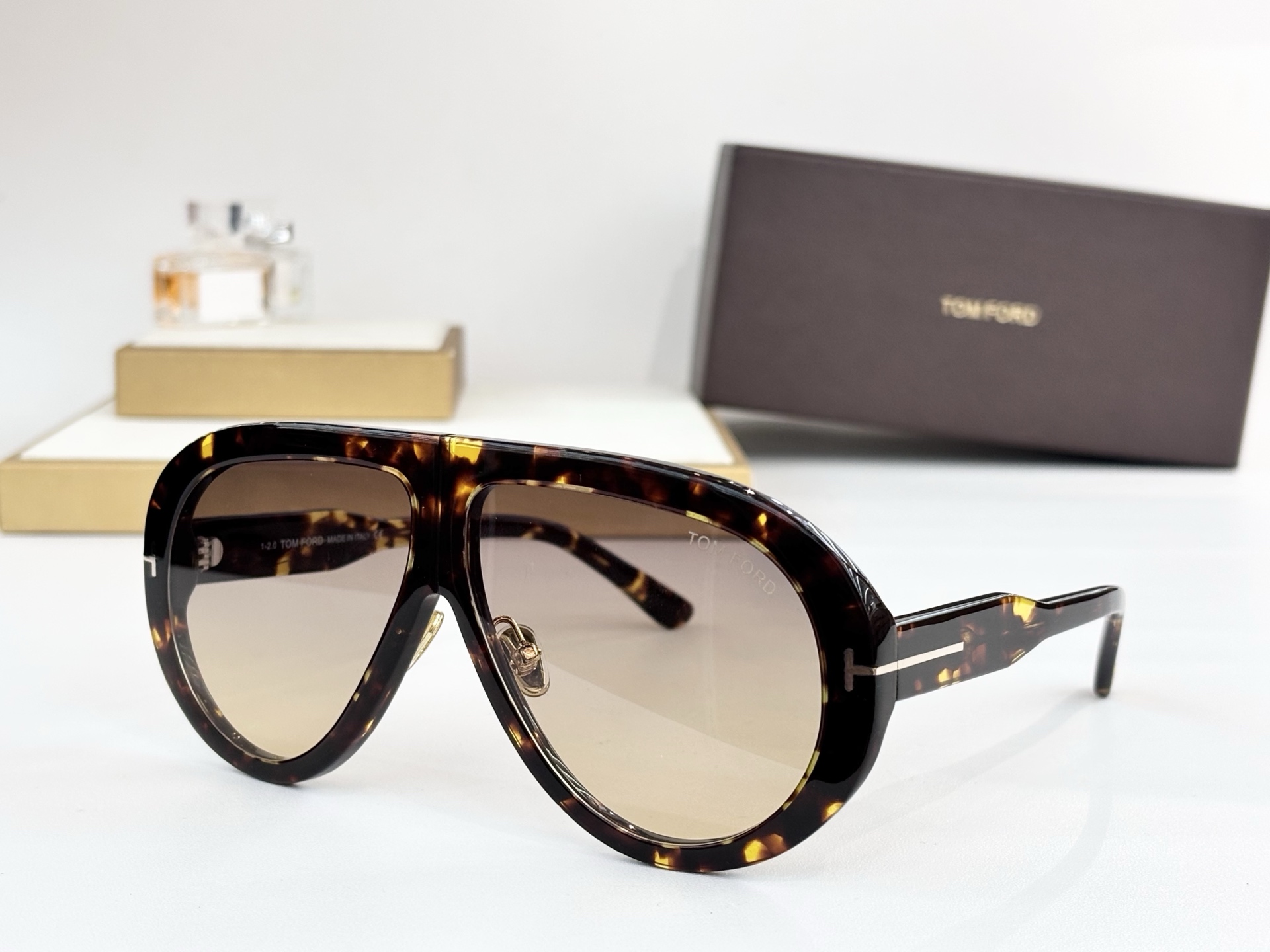 TOMFORMOD:Troy TF836size：61-10-140