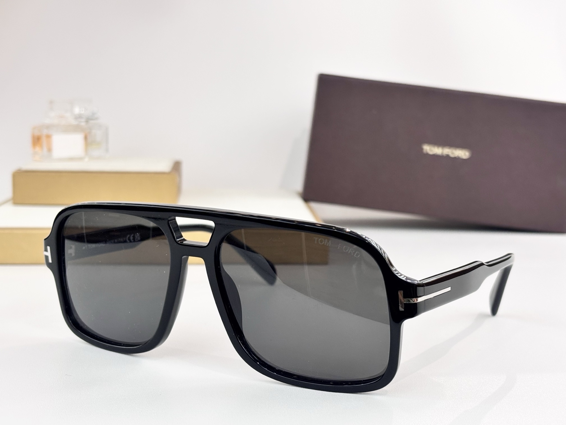 TOM FOR*MODEL：TF884SIZE：60口18-140