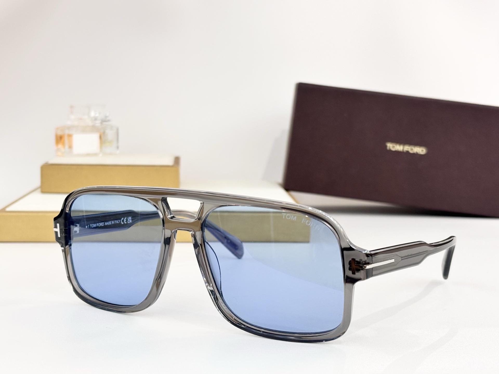 TOM FOR*MODEL：TF884SIZE：60口18-140