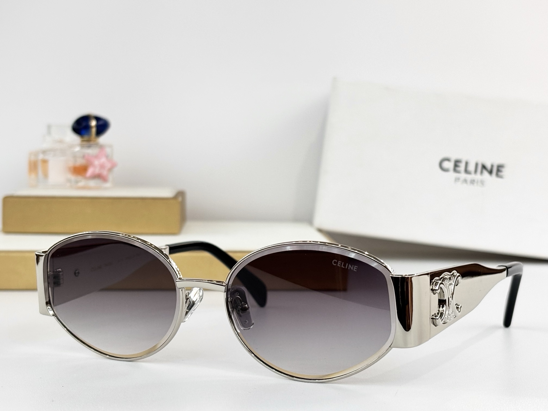 CELINEMOD：CL1860LUSize：58口17 145