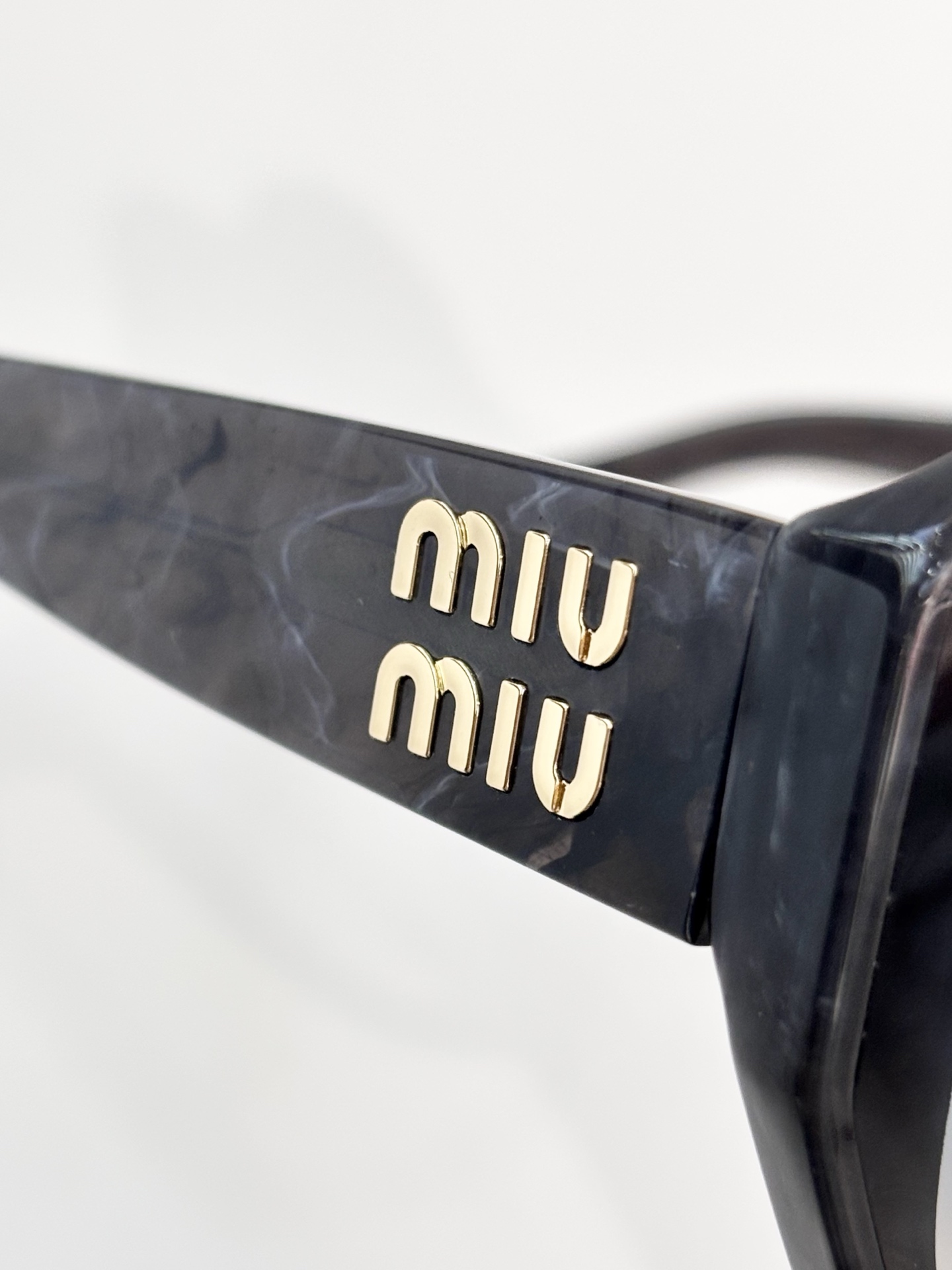 𝙈𝙄𝙐 𝙈𝙄𝙐 MOD :MU12KS Size：62口15 145