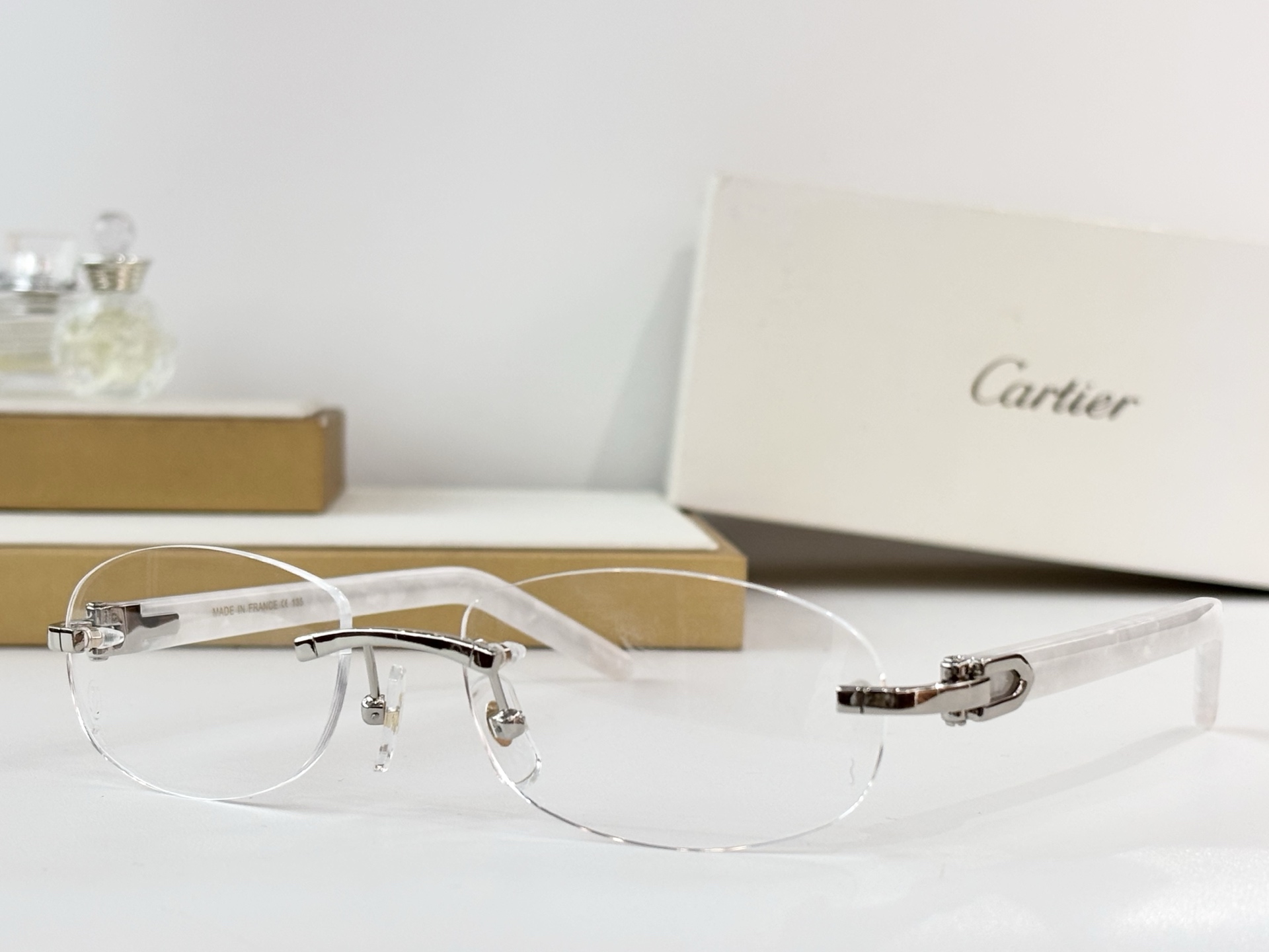 CartierMOD：CT0056OSize：52口16 135