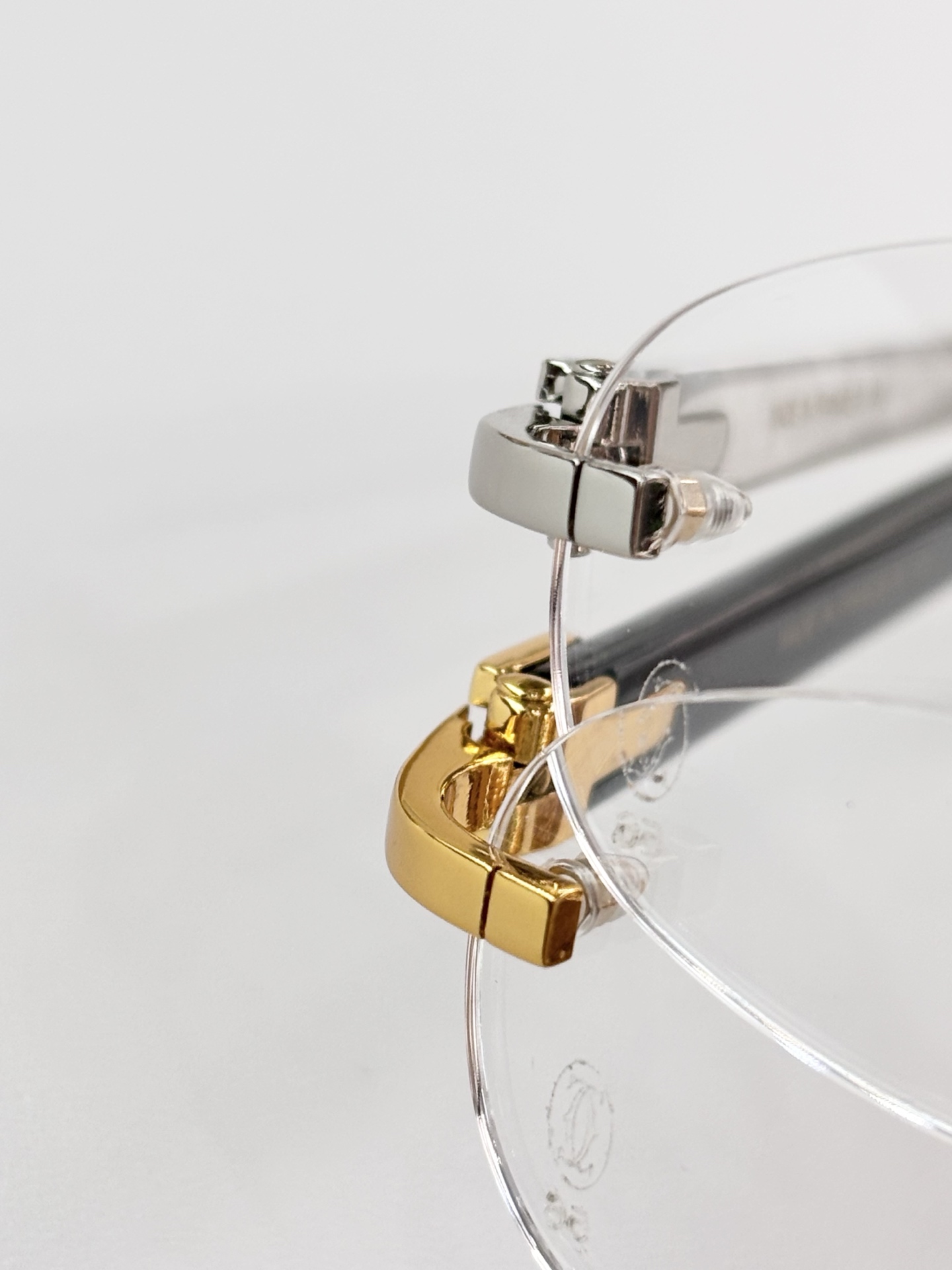 CartierMOD：CT0056OSize：52口16 135