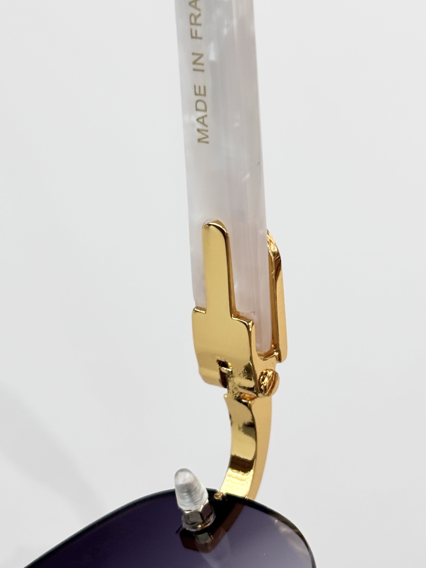 CartierMOD：CT0056OSize：52口16 135