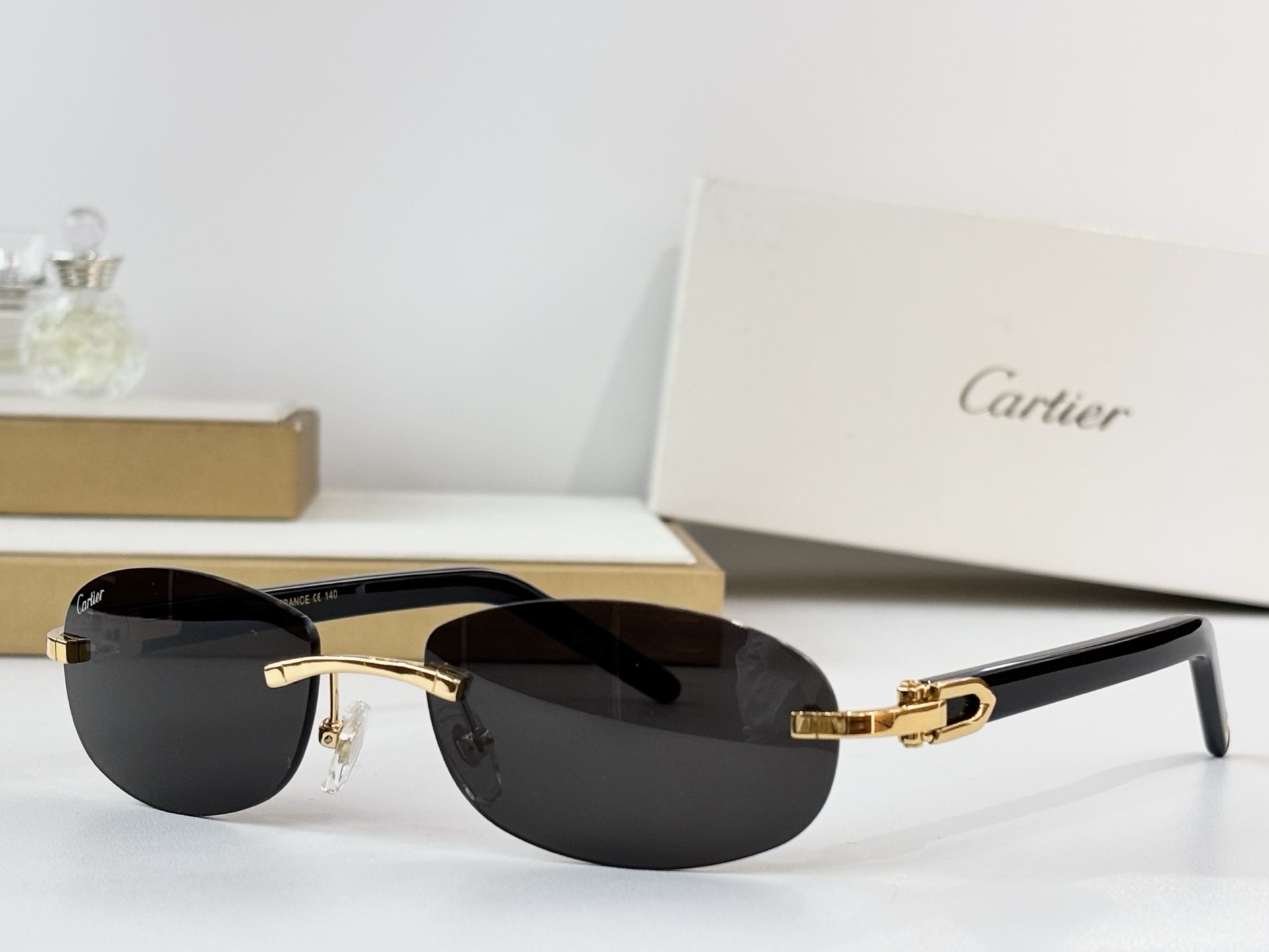 CartierMOD：CT0056OSize：52口16 135