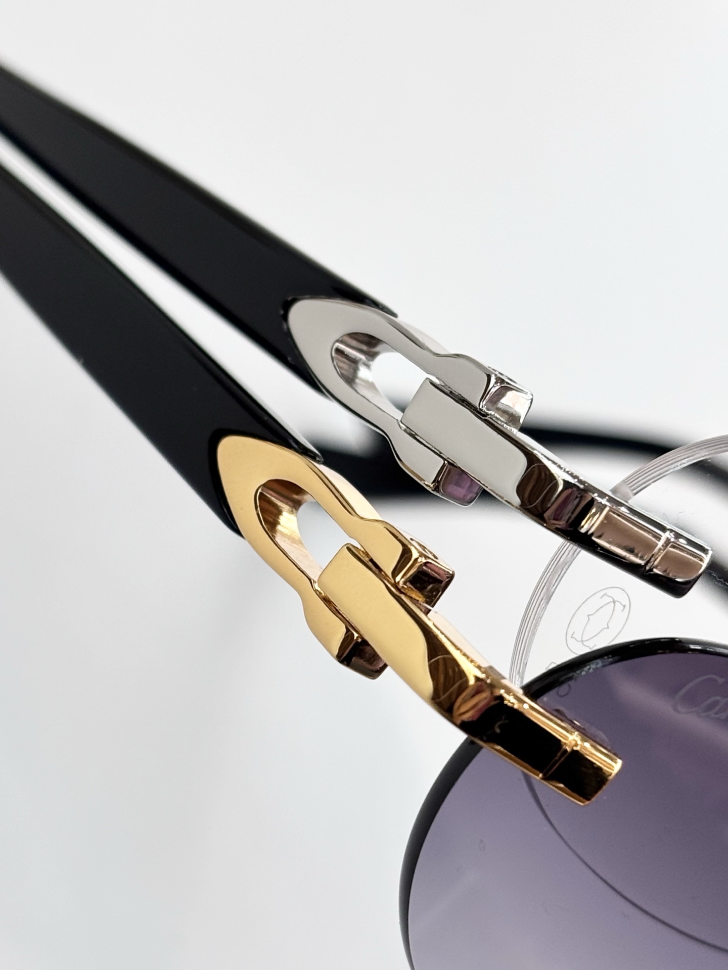 Cartie*MOD：CT0455OSize：52口16 145