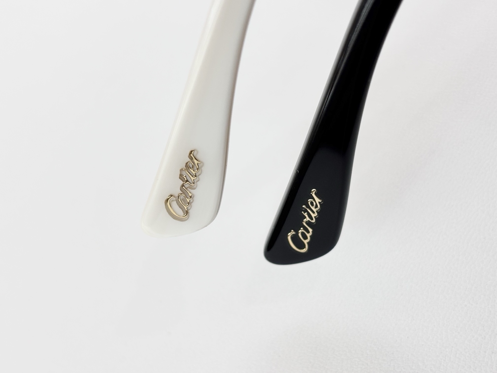 Cartie*MOD：CT0581SSize：56口19 145