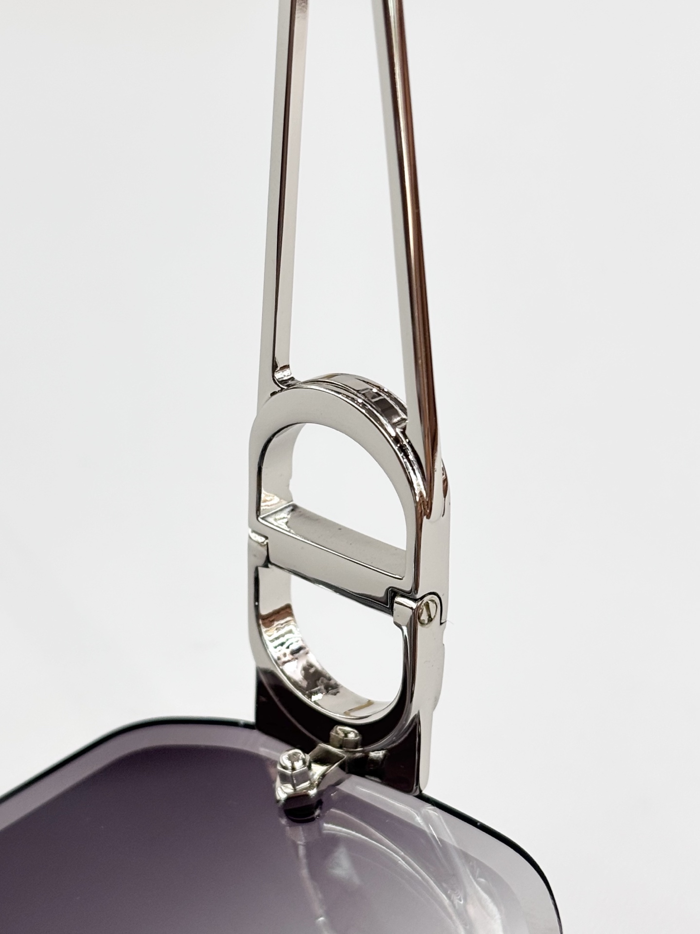 DIORMOD：DSGTA63UCRSize：63口17 138