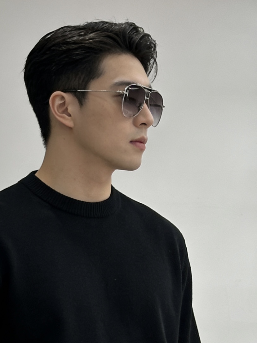 Tom FordMod：TF1018Size：60-11-145高级感十足对版鼻托。