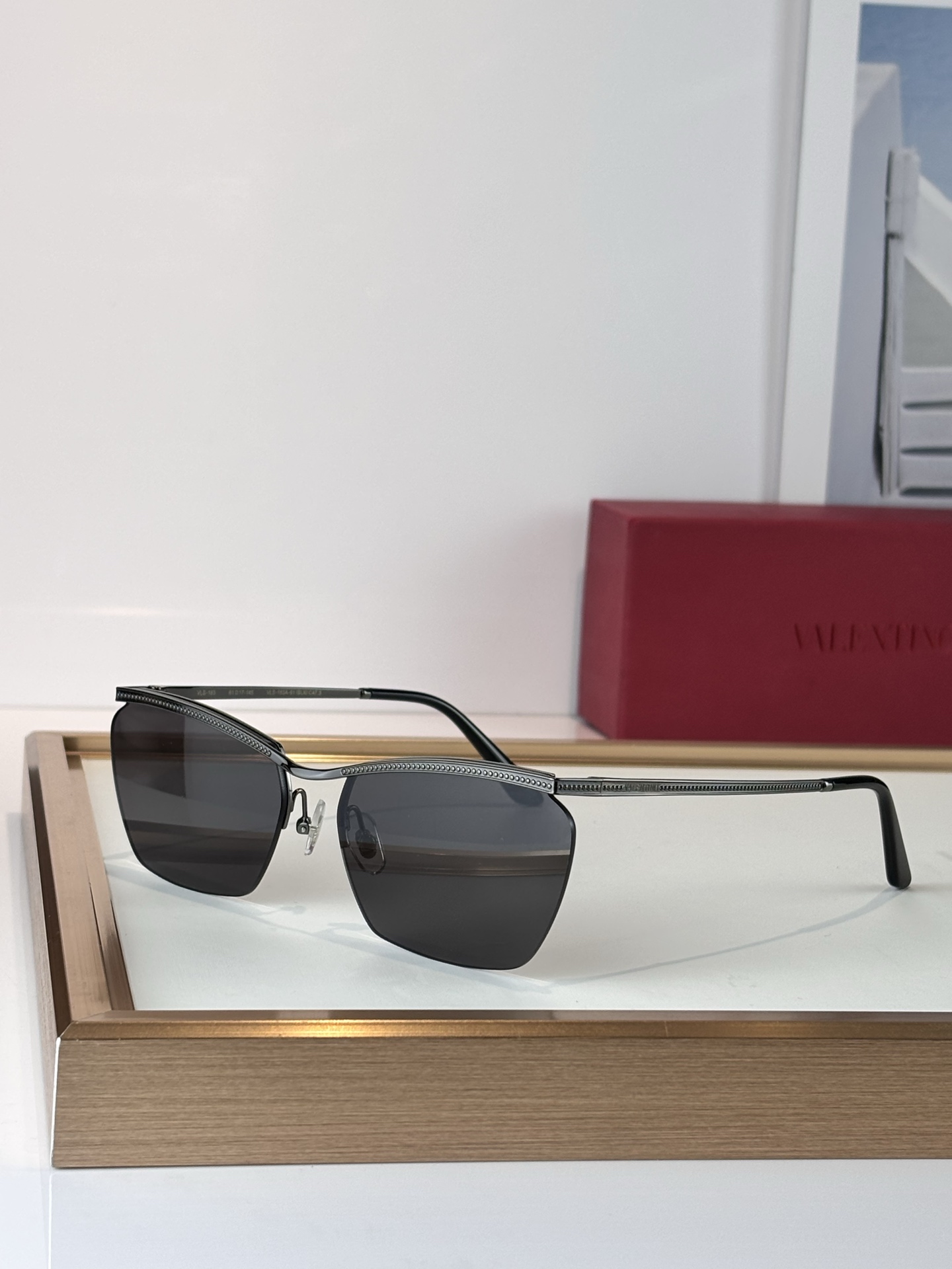 Valentin*MODEL：VLS-183SIZE：61口17-145