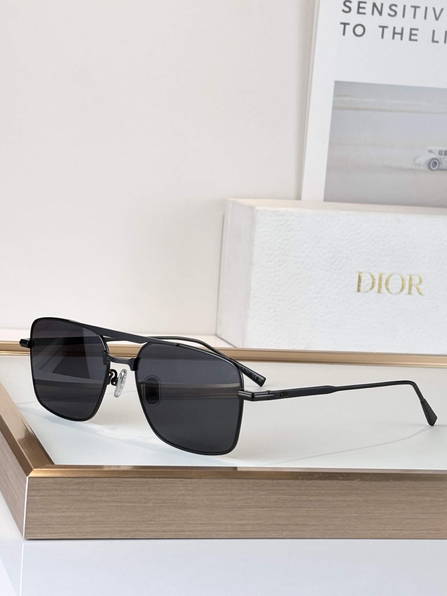 Dio*飞行员款式Mod:DIORBLACKSUIT s17USIZE:54-16-145