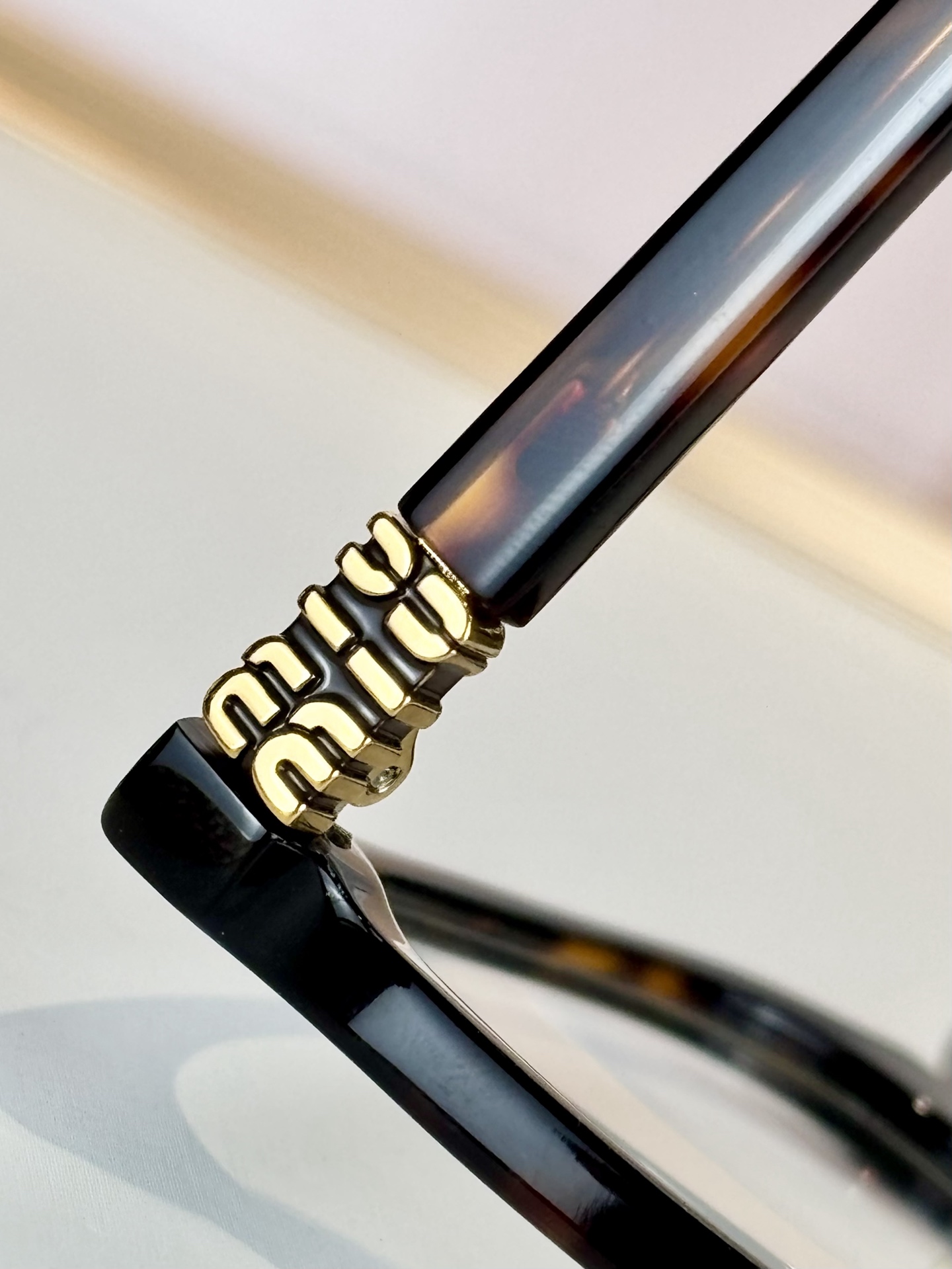 Miumiu*Mod:VMU01WSIZE:54-19-140Farm