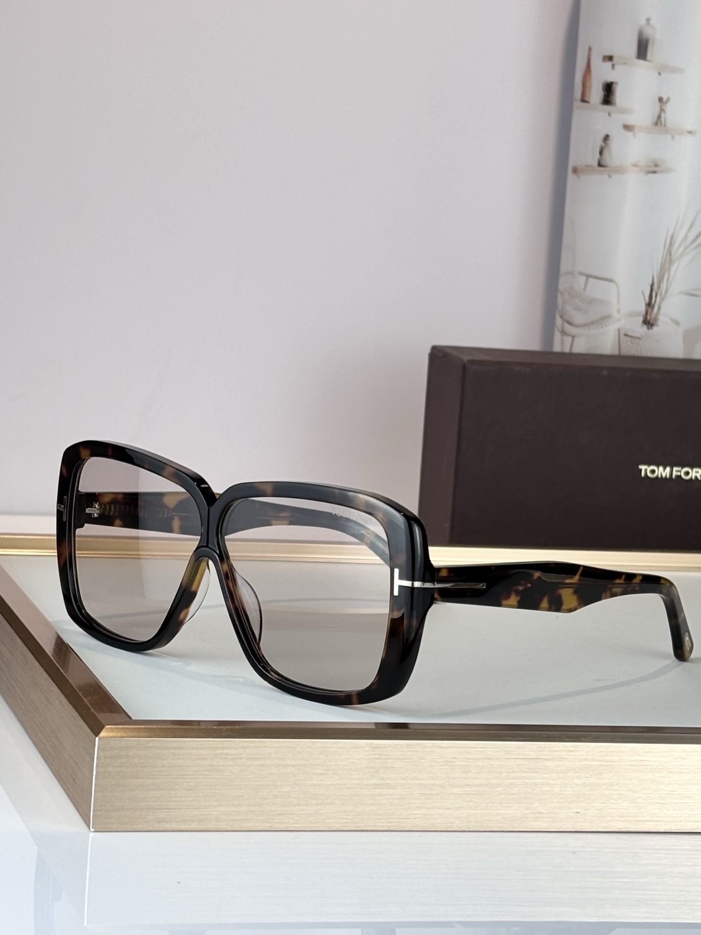 Oversized TOM FORDMOD:FT1037Size:61-5-135