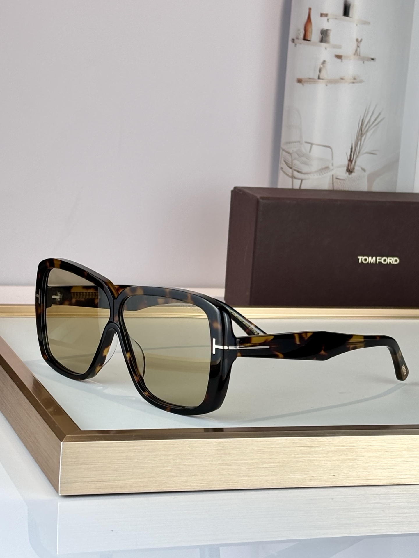 Oversized TOM FORDMOD:FT1037Size:61-5-135