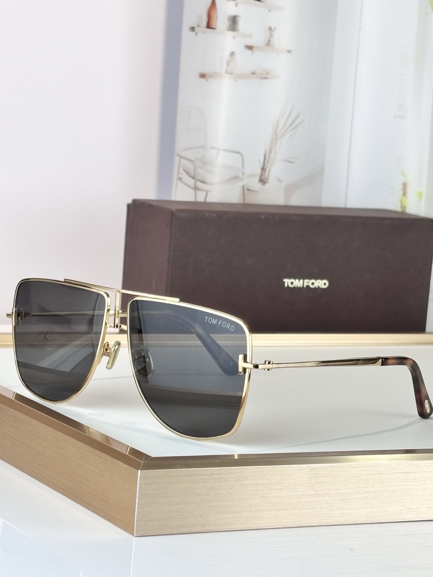 Oversized TOMFORD Mod:TF1307Size:59-12-140