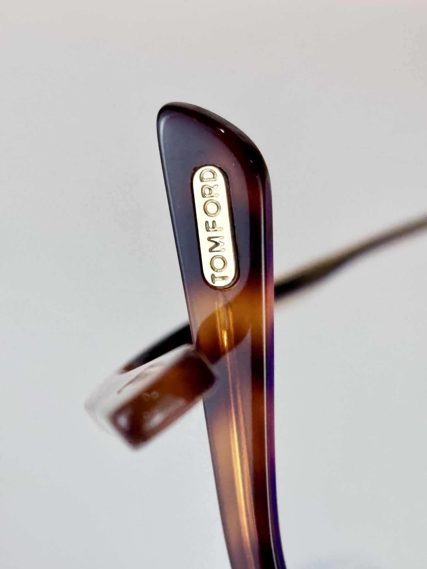 Oversized TOMFORD Mod:TF1307Size:59-12-140