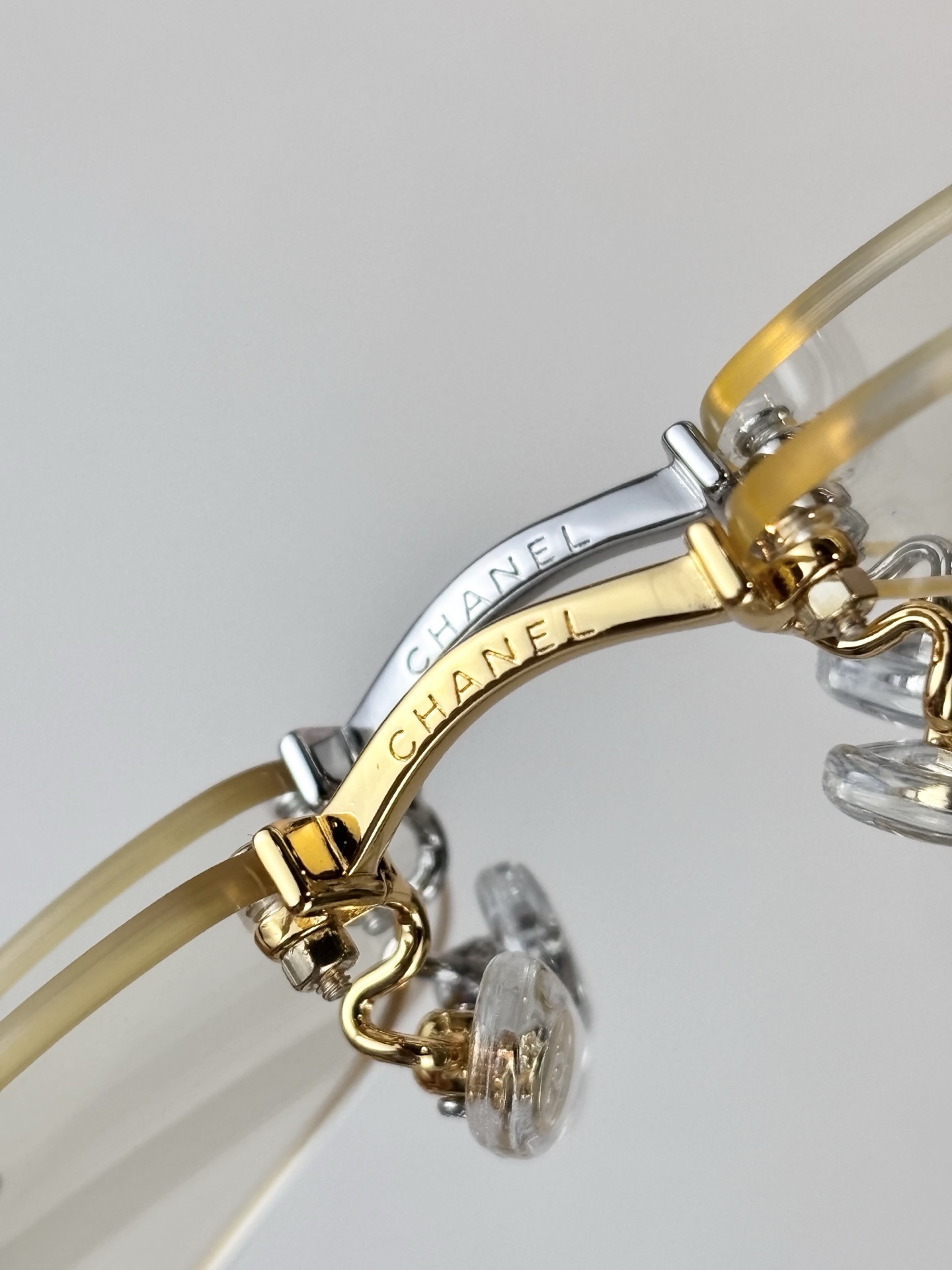 Chane*Mod:2026Size:54-19-130