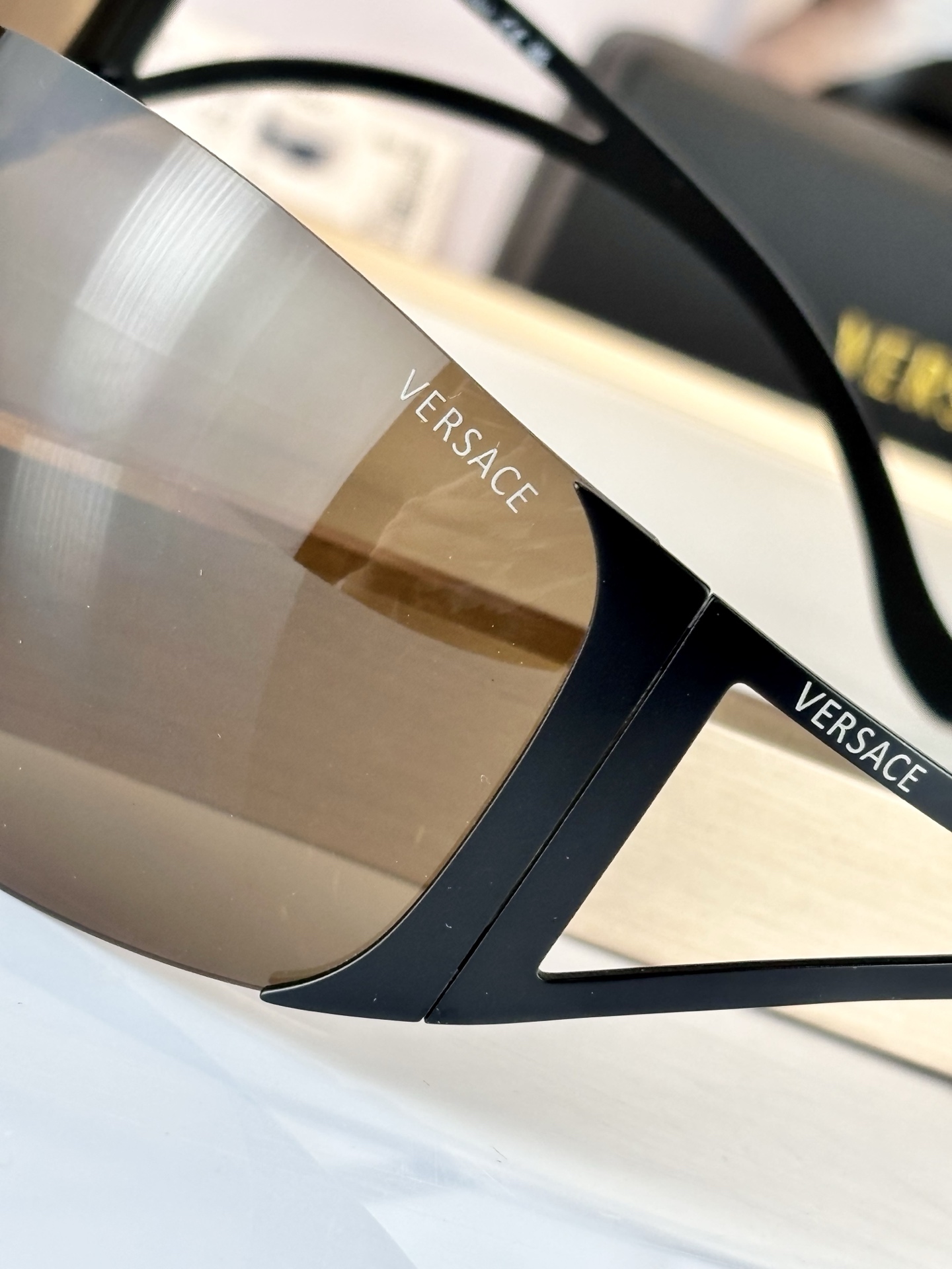 VERSACEOversized Mod:2022Size:99-1-125